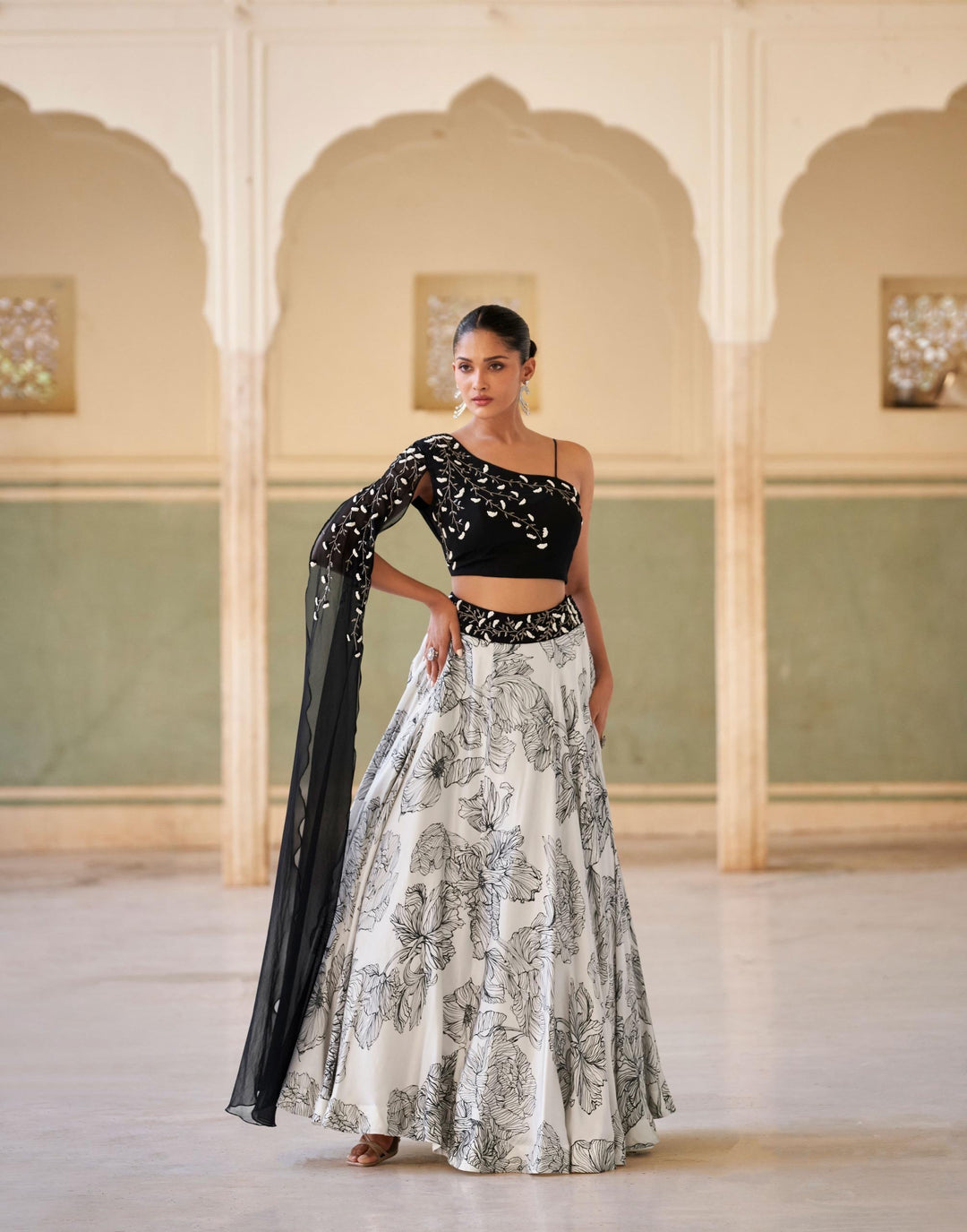 Black and White Off Shoulder Dramactic Sleeves Crop Top Skirt Set